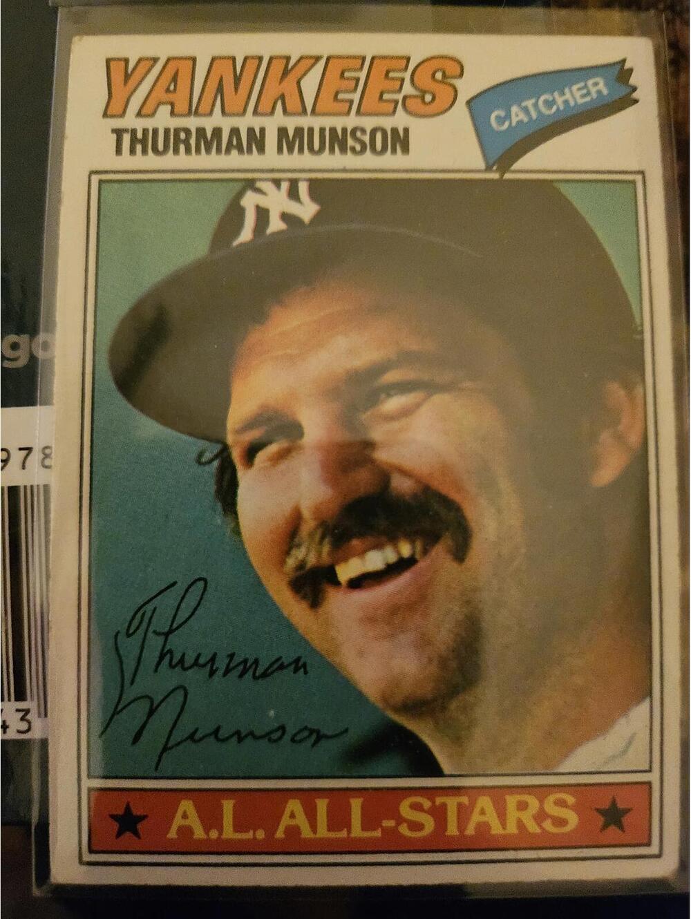 1977 Topps Baseball Card Thurman Munson #170 - excellent condition